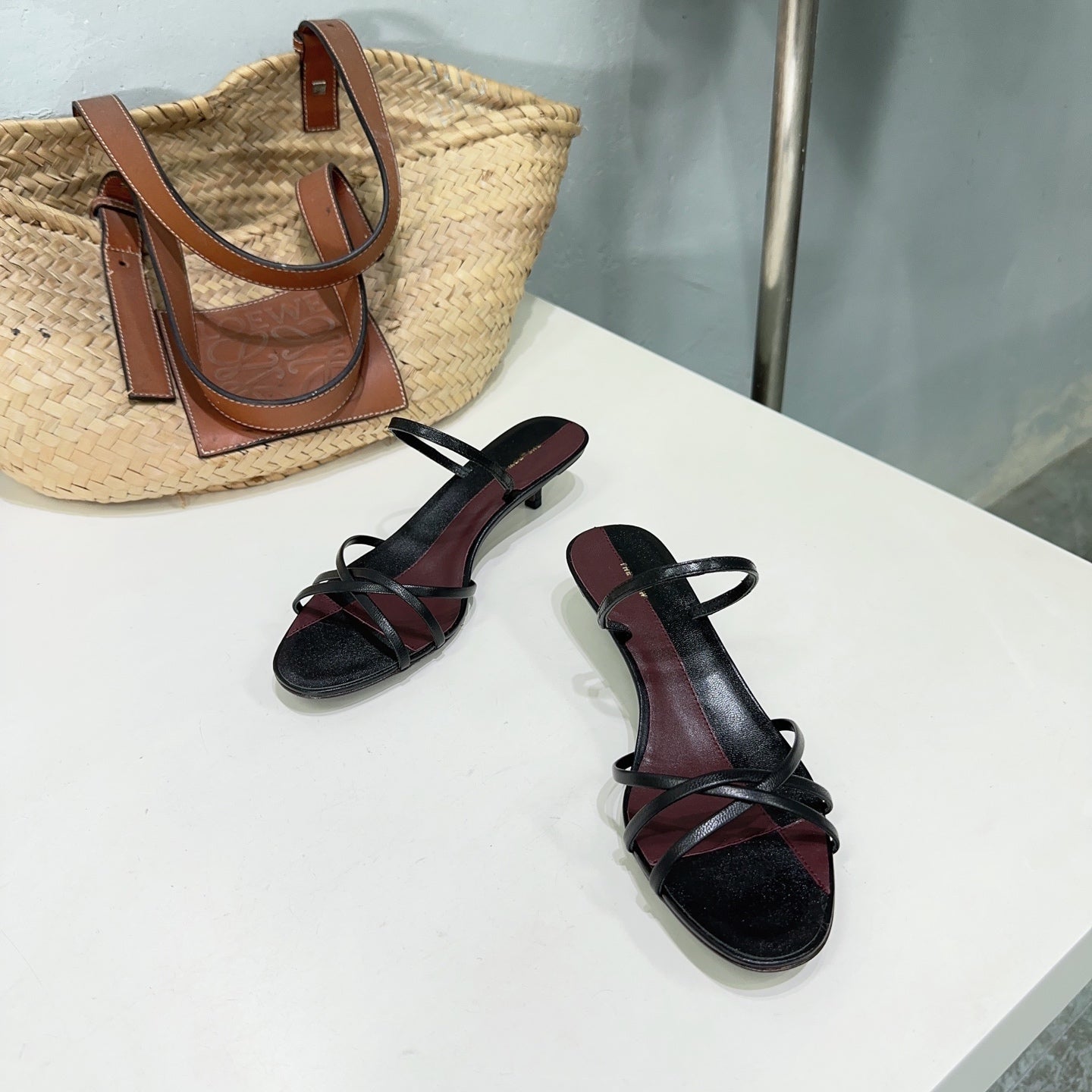 THE ROW 26S STRAPPY KITTEN HEEL SANDALS 30MM IN BLACK CALFSKIN