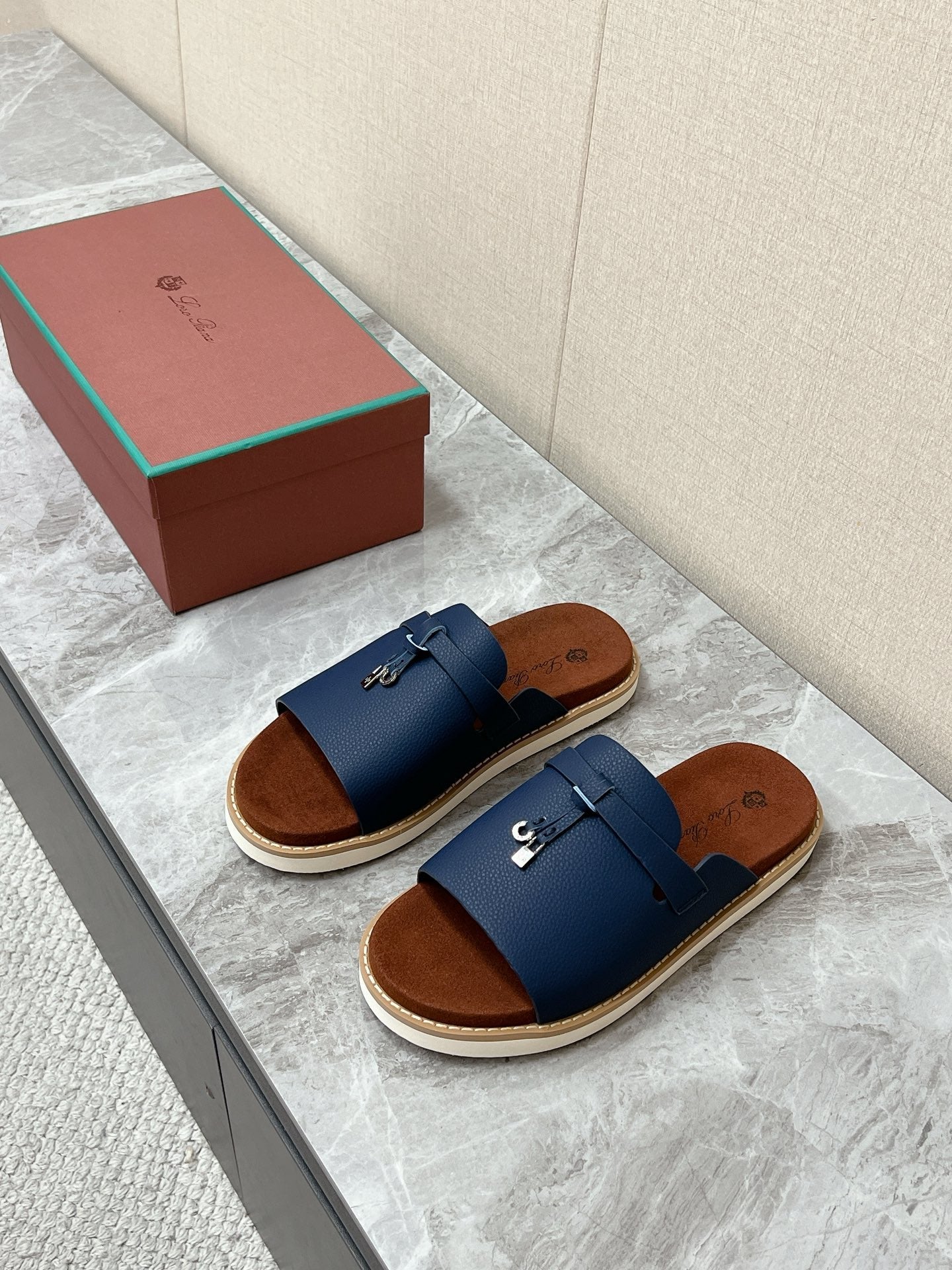 LP 26S LOCK MULE SLIDES IN DARK BLUE CALFSKIN SILVER HARDWARE