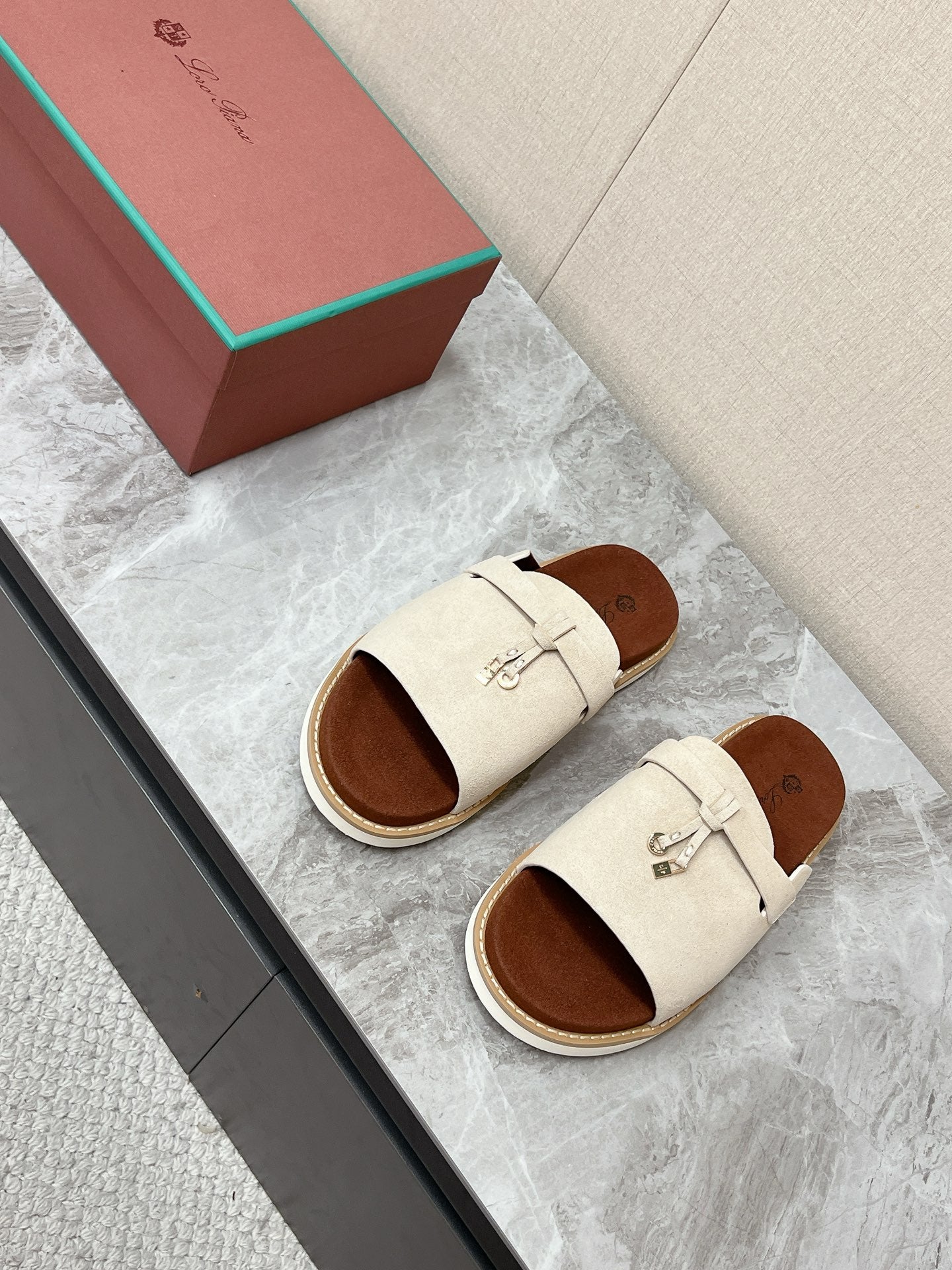 LP 26S LOCK MULE SLIDES IN BEIGE SUEDE SILVER HARDWARE