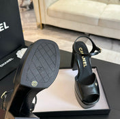 HIGH HEEL PLATFORM SANDALS IN BLACK CALFSKIN