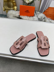 FLATFORM SANDAL LIGHT PINK CALFSKIN