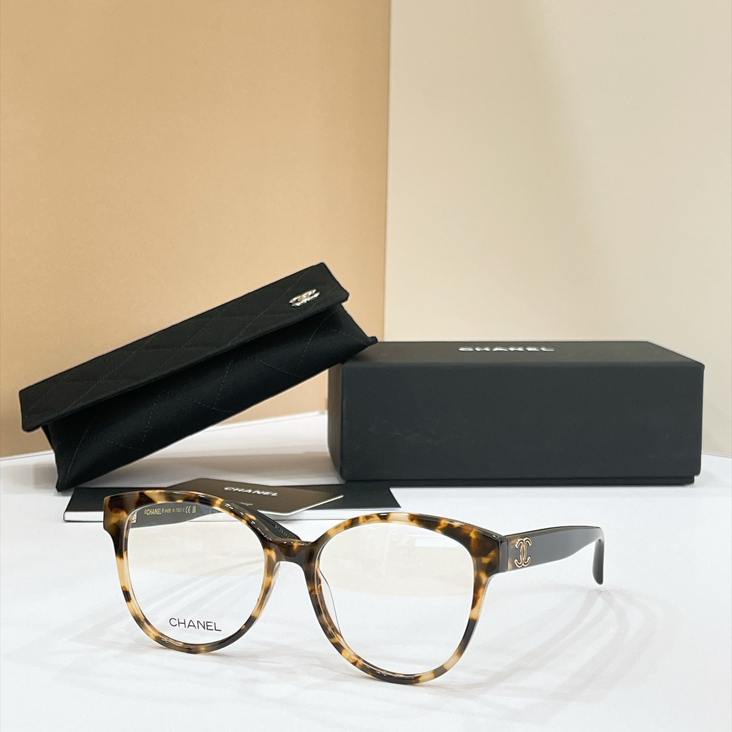 CHANEL 26S SQUARE FRAME WITH ROUNDED EDGES IN ACETATE 401639