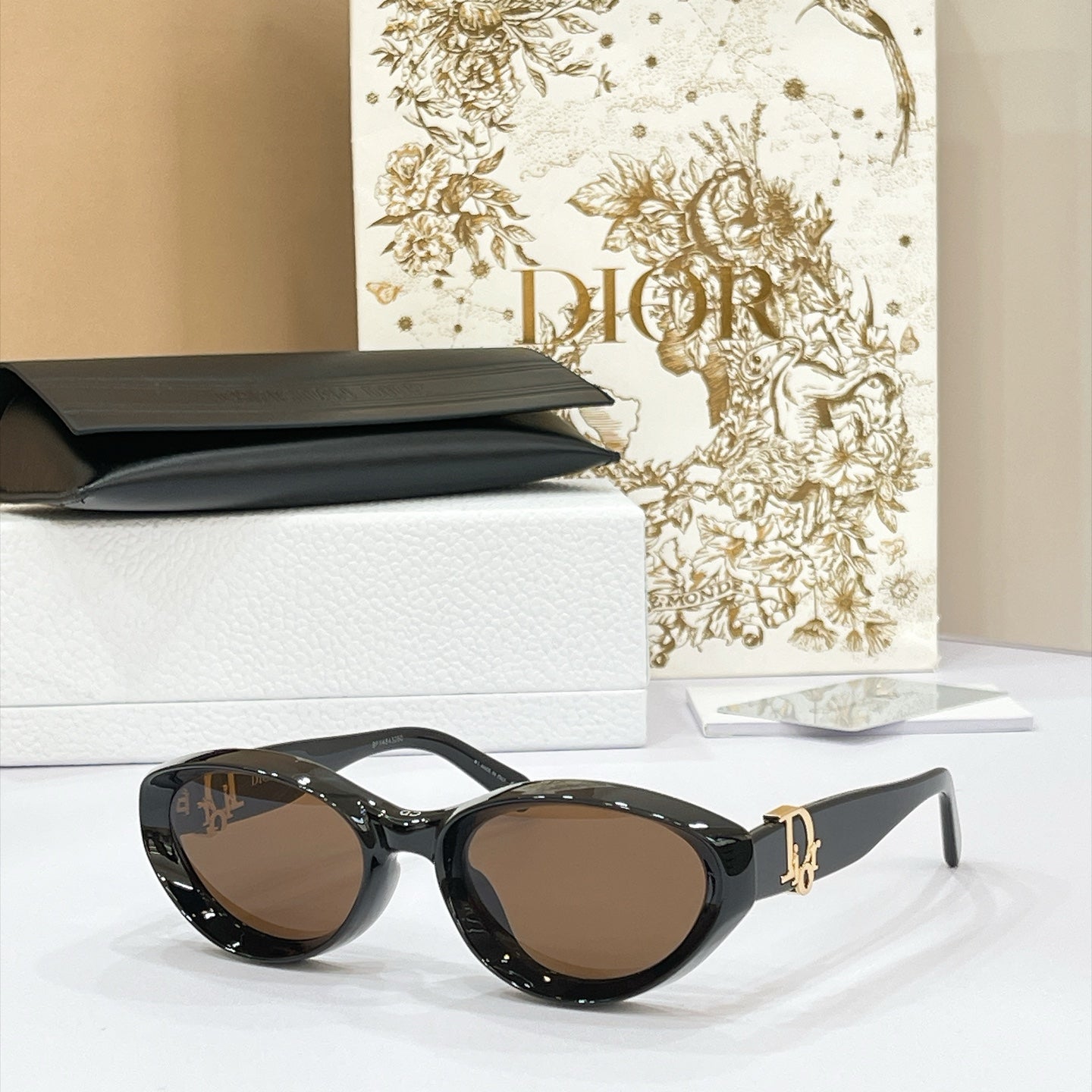 DIOR 26S ROUNDED SQUARE FRAME IN ACETATE 417093