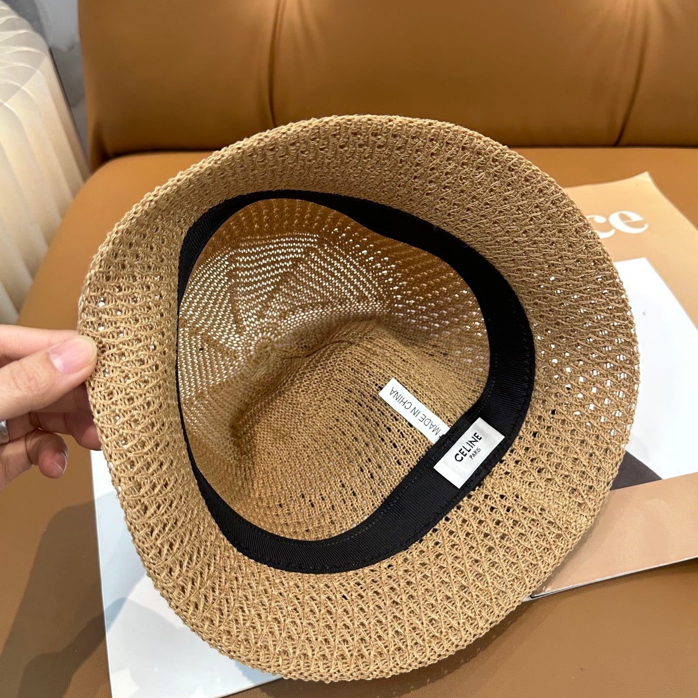CELINE 26S KNIT BUCKET HAT STYLE 102