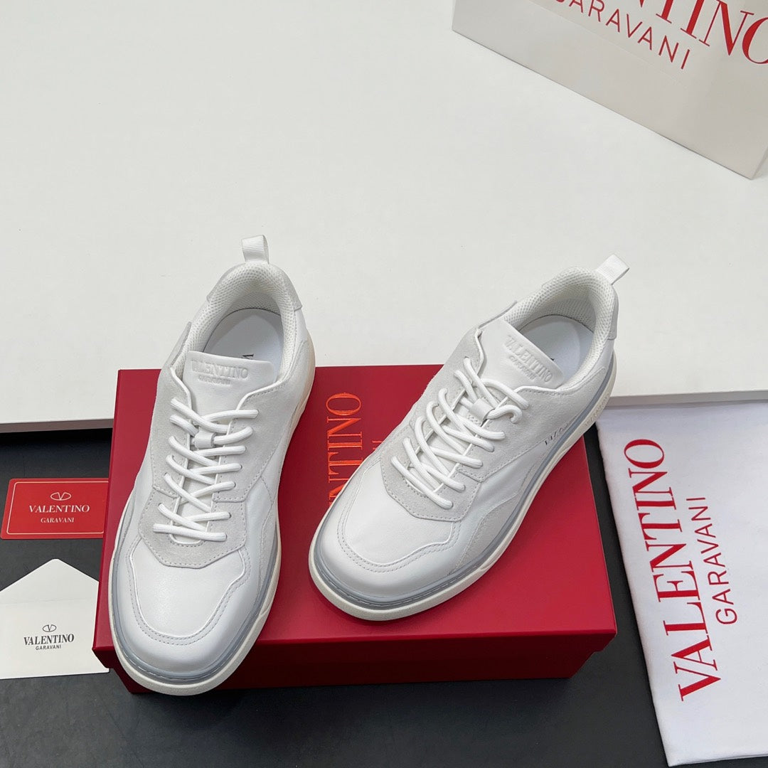 VALENTINO 25S RUNBOOT SNEAKERS IN WHITE SUEDE AND LAMBSKIN
