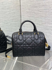 GROOVE 25 BAG IN BLACK LAMBSKIN