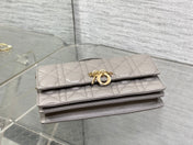 DIOR 25S DIOR TALK PHONE POUCH 21 IN DIRTY LILAC CANNAGE LAMBSKIN GOLD HARDWARE