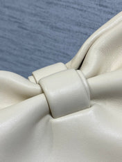 DIOR 26S BOW BAG 26 IN WHITE LAMBSKIN