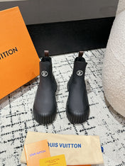 RUBY BOOTS IN BLACK CALFSKIN