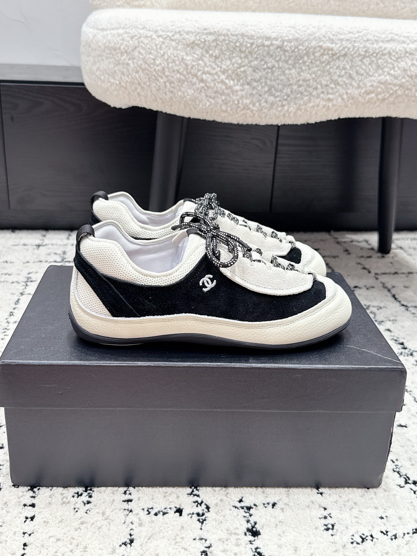 CHANEL 26S LACE-UP SNEAKERS IN WHITE SUEDE AND LAMBSKIN