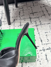 BOTTEGA VENETA 26S TWIST-STRAP HIGH-HEEL SANDALS 90 MM IN BLACK LAMBSKIN
