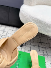 BOTTEGA VENETA 26S TWIST-STRAP HIGH-HEEL SANDALS 90 MM IN BEIGE LAMBSKIN