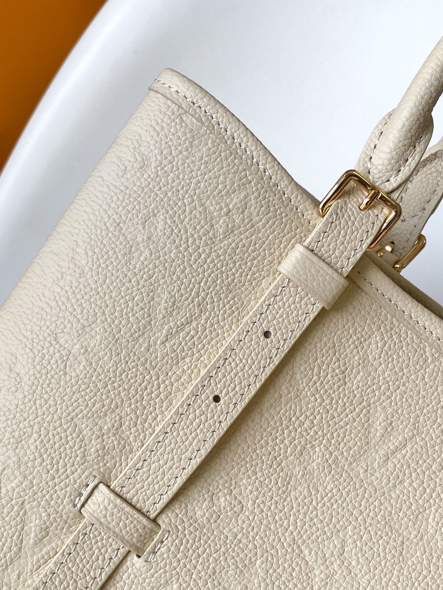 LV 25S BABYLONE TOTE GM BAG 37 IN CREAM CALFSKIN GOLD HARDWARE