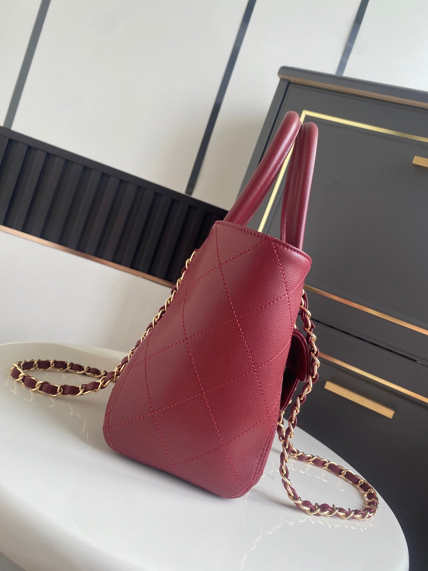 CHANEL 26S QUILTED SMALL SHOPPING TOTE 25 IN BURGUNDY RED CAVIAR CALFSKIN GOLD HARDWARE