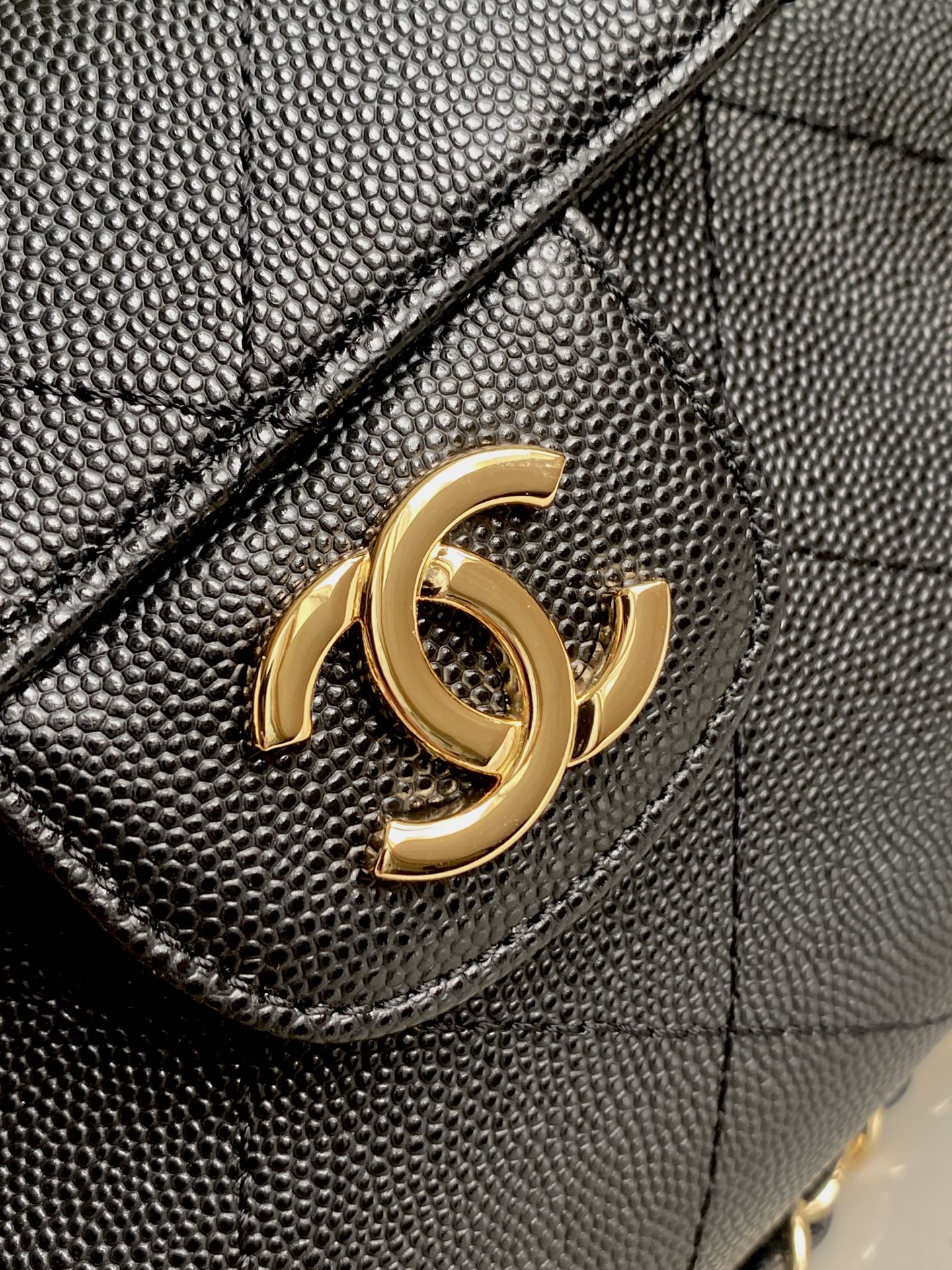 CHANEL 26S QUILTED SMALL SHOPPING TOTE 25 IN BLACK CAVIAR CALFSKIN GOLD HARDWARE