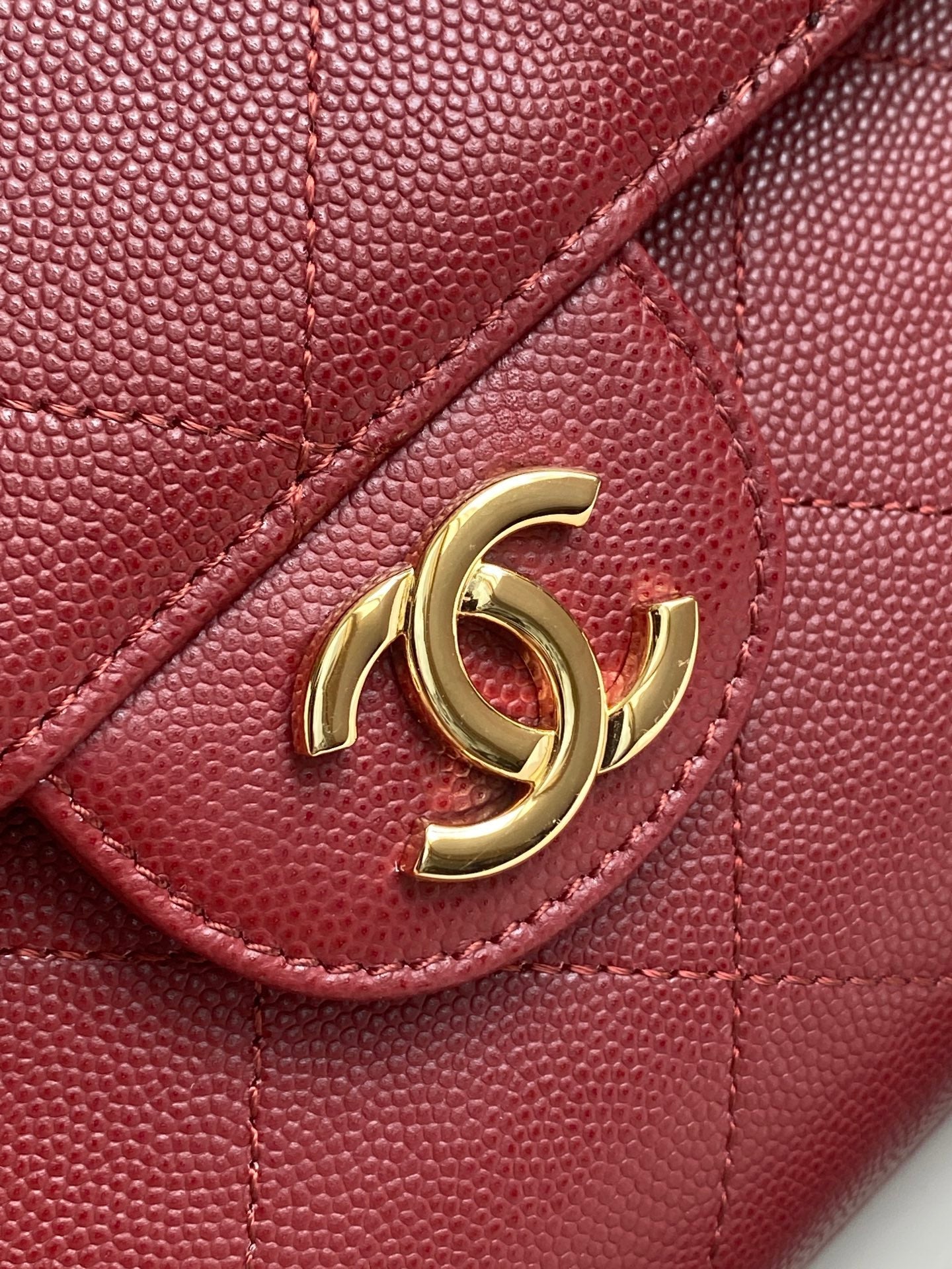 CHANEL 26S QUILTED LARGE SHOPPING TOTE 39 IN BURGUNDY RED CAVIAR CALFSKIN GOLD HARDWARE