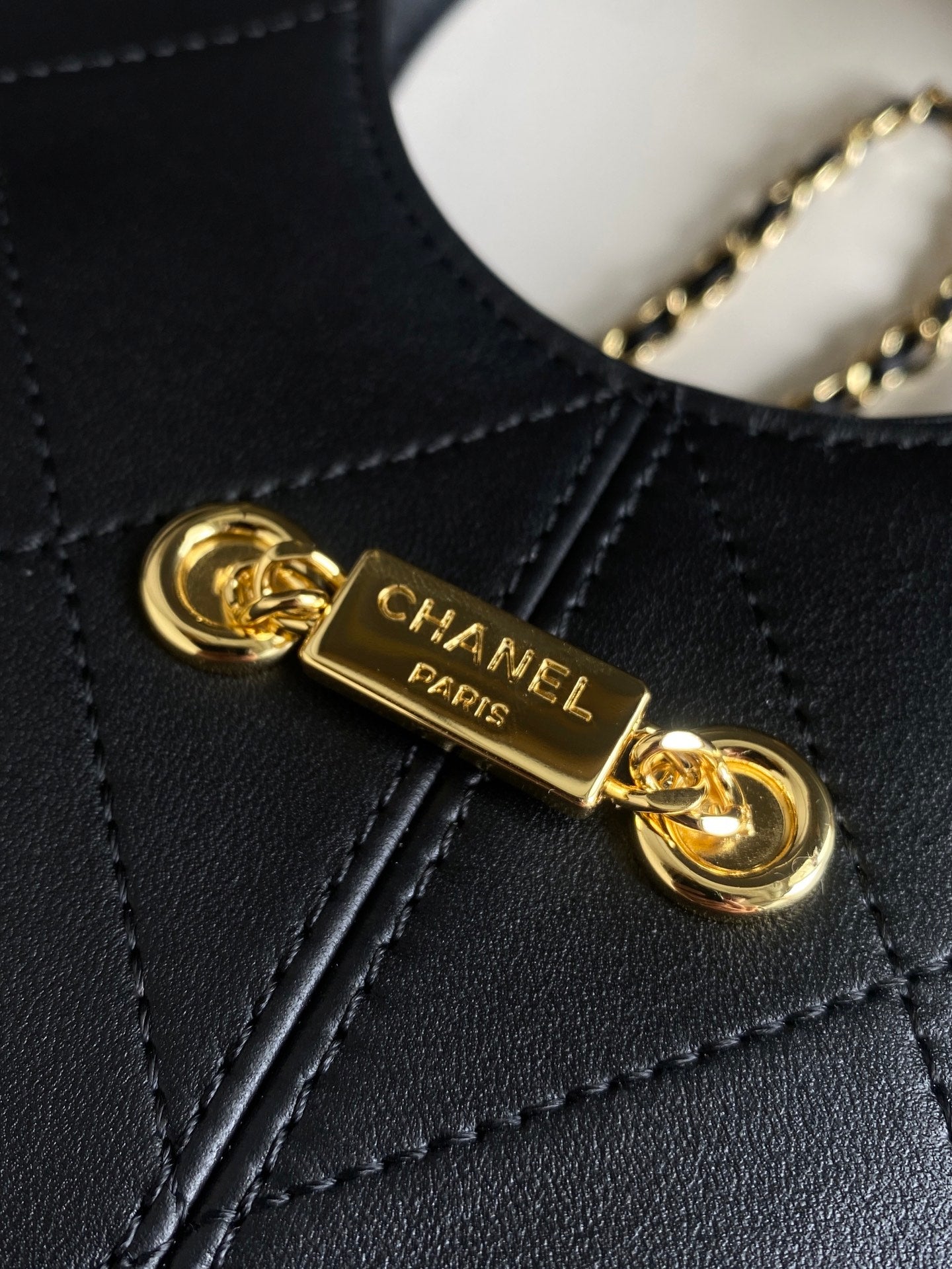 CHANEL 26S QUILTED HOBO BAG 27 IN BLACK CALFSKIN GOLD HARDWARE