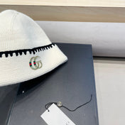 BEANIE HAT IN WHITE WOOL 416412
