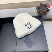 KNITTED BEANIE HAT IN WHITE WOOL 421265