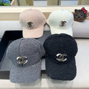 BASEBALL HAT IN BLACK LAMB FUR 424253
