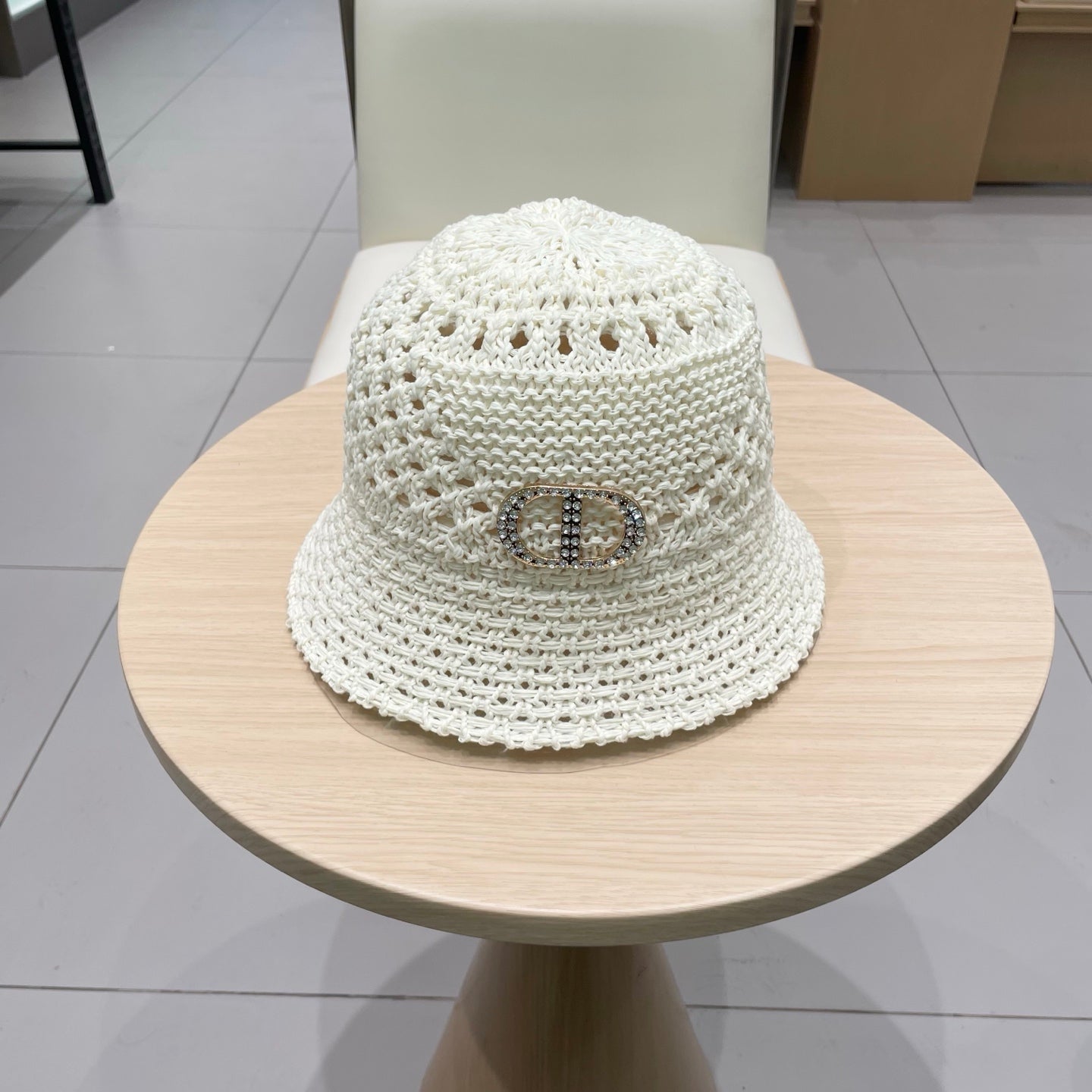 DIOR 26S DIOR STRAW BUCKET HAT STYLE 81