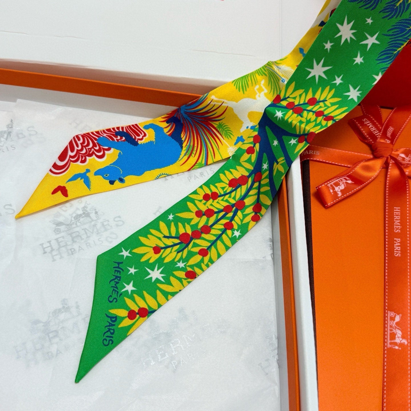 HERMES 25S SILK NECKERCHIEF 86 IN SILK 714355