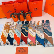 HERMES 26S TWILLY SCARF 86 IN SILK 496195