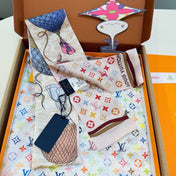 LV 26S SCARF 120 IN SILK 320650