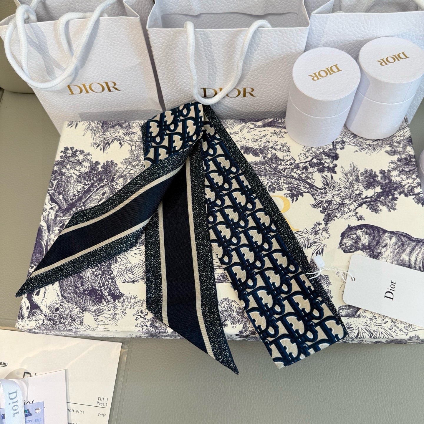 DIOR 26S SCARF 105CM IN SILK 313073