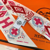 HERMES 26S TWILLY SCARF 86 IN SILK 492637