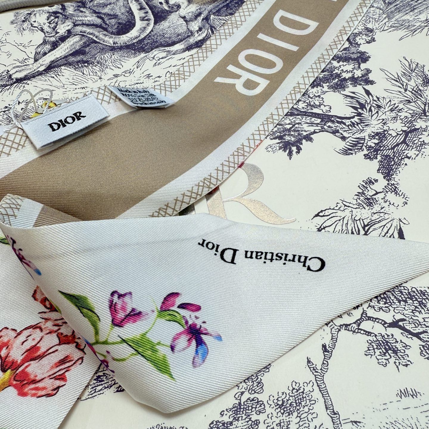 DIOR 26S SCARF 100CM IN SILK 316497
