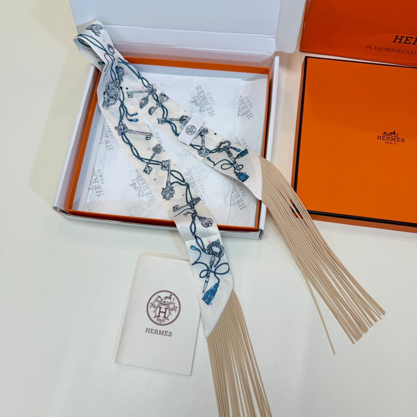 HERMES 26S TWILLY SCARF 86 IN SILK 492610