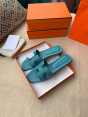 0RAN SANDALS IN SAPPHIRE BLUE CALFSKIN