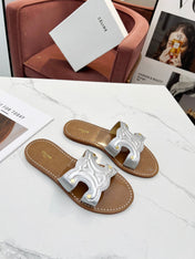 TRIOMPHE SLIDE IN SILVER CALFSKIN