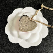 CHANEL 26S DOUBLE C LOGO PINK ENAMEL HEART CHARM NECKLACE WITH NO.5 DETAIL IN GOLD METAL 630795