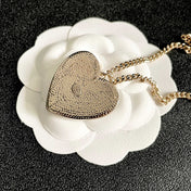 CHANEL 26S DOUBLE C LOGO HEART CHARM NECKLACE WITH NO.5 & FLORAL DETAIL IN GOLD METAL 630796
