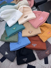 BEANIE HAT IN MUSTARD YELLOW WOOL 332397
