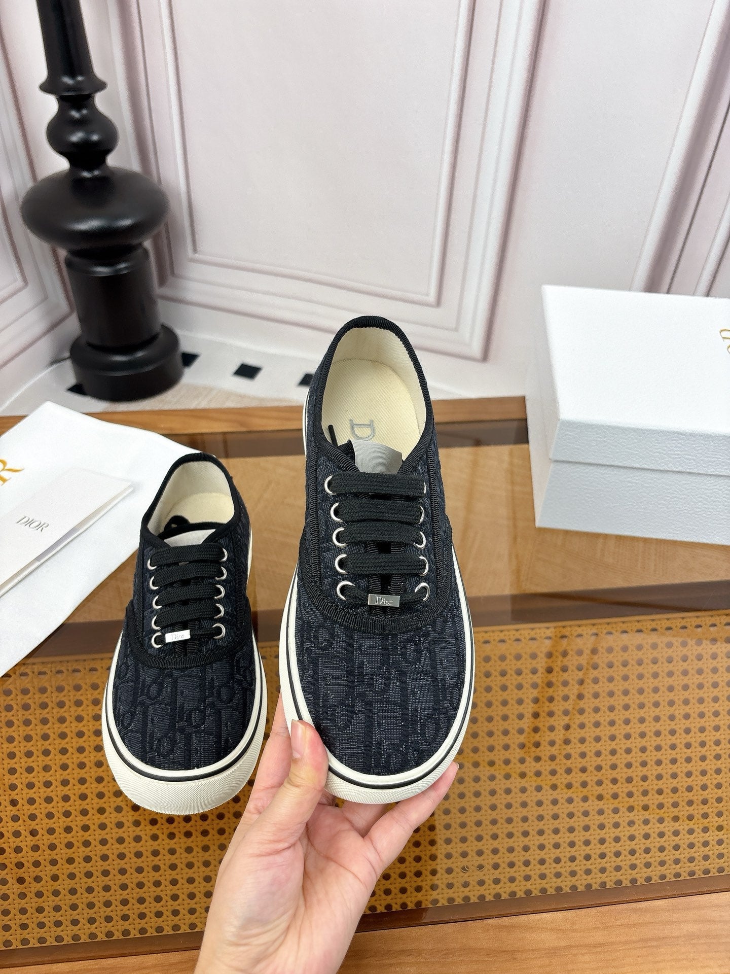 DIOR 26S LOW TOP SNEAKERS IN BLACK OBLIQUE CANVAS WITH RUBBER SOLE