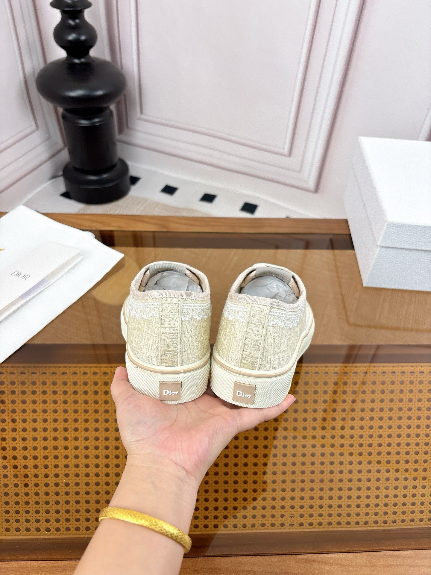 DIOR 26S LOW TOP SNEAKERS IN BEIGE CANVAS WITH WHITE LACE TRIM & LOGO PRINT