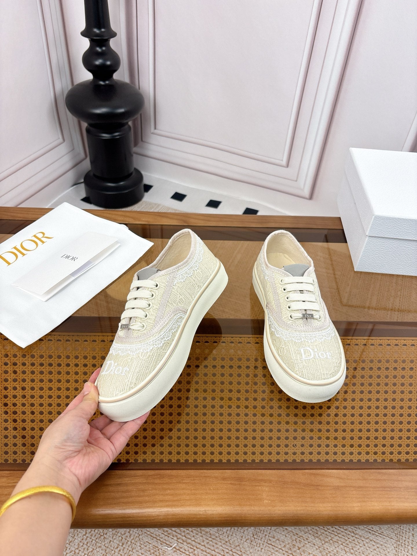 DIOR 26S LOW TOP SNEAKERS IN BEIGE CANVAS WITH WHITE LACE TRIM & LOGO PRINT