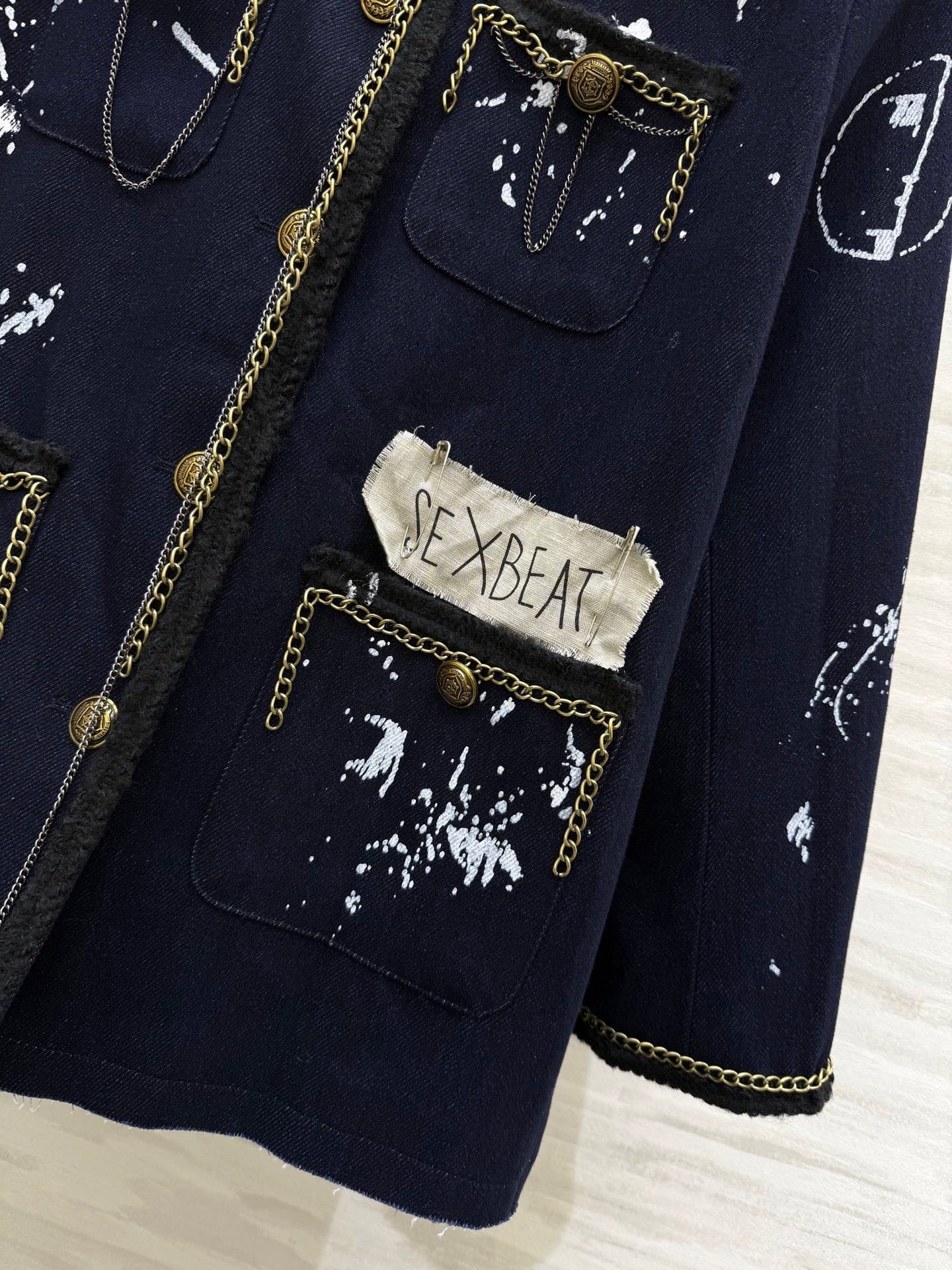 CHANEL 25S COAT STYLE 236