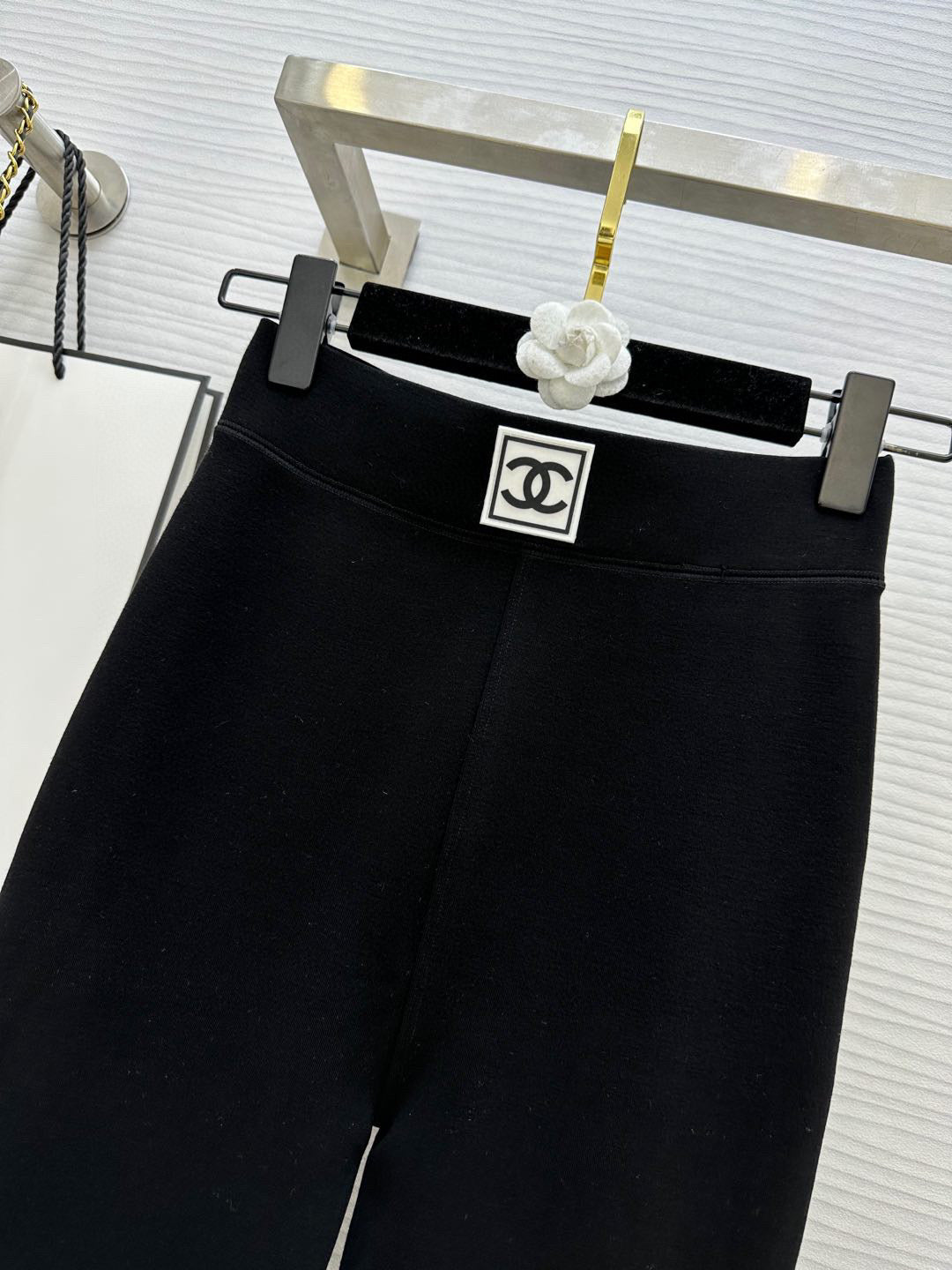 CHANEL 25S LEGGINGS 265
