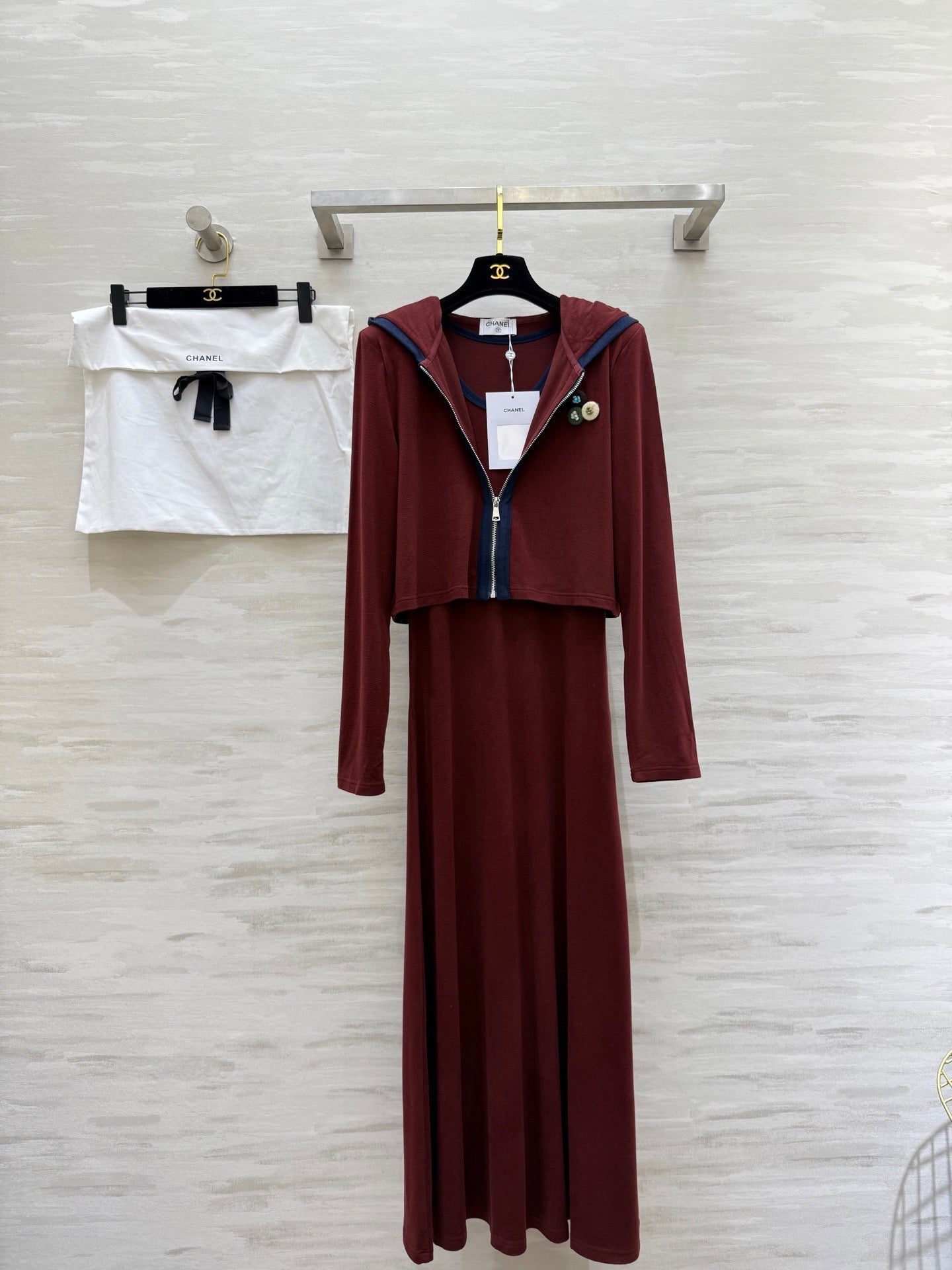 CHANEL 26S JACKET AND SLEEVELESS DRESS SET 962