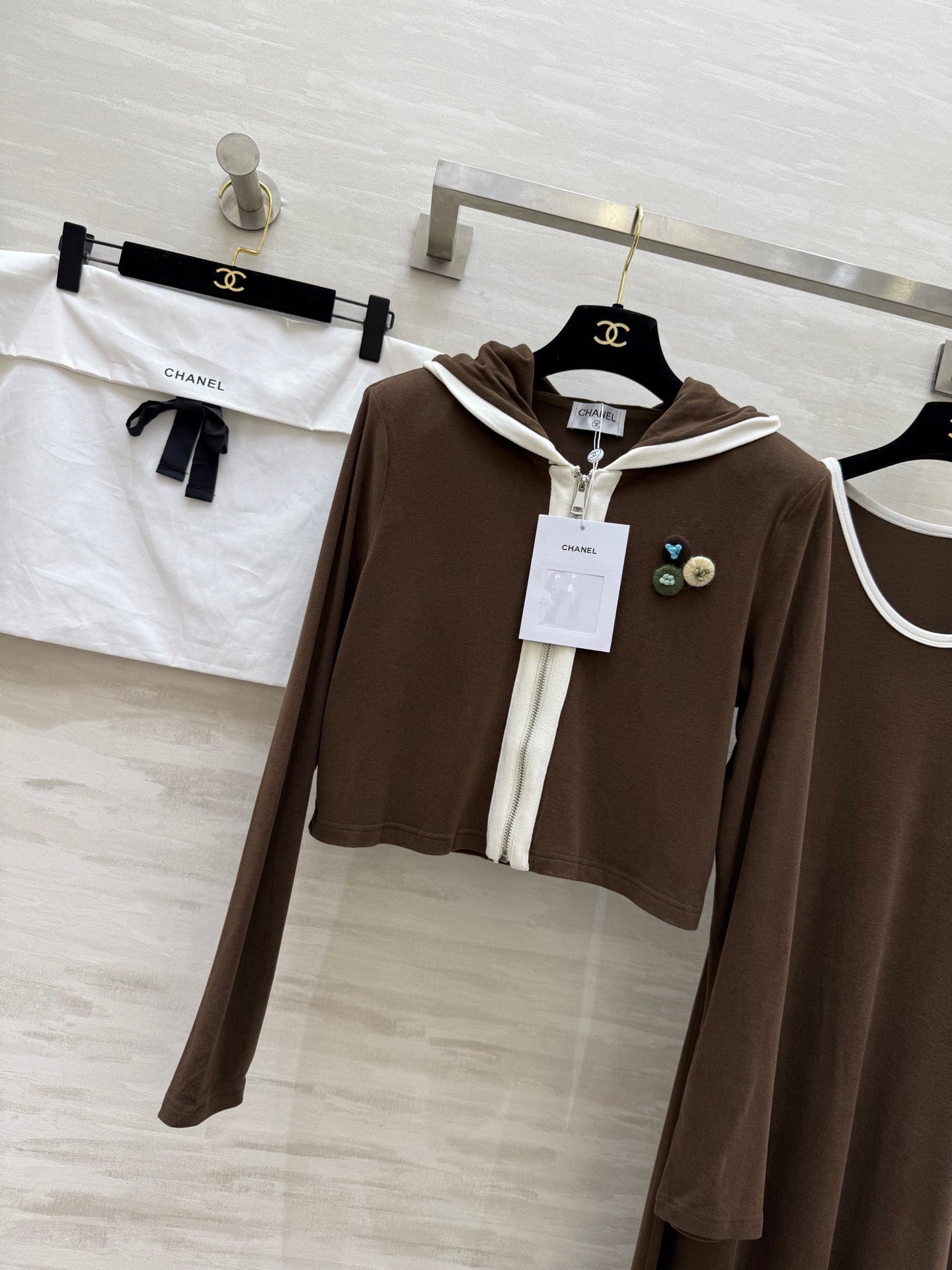 CHANEL 26S JACKET AND SLEEVELESS DRESS SET 961