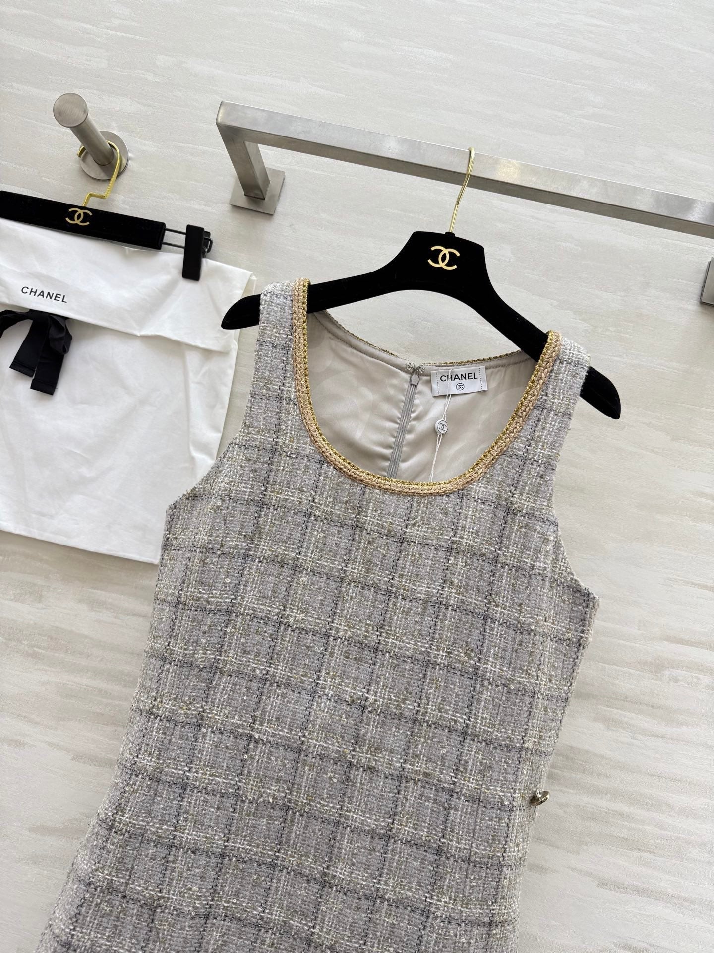 CHANEL 26S WOOL DRESS 921