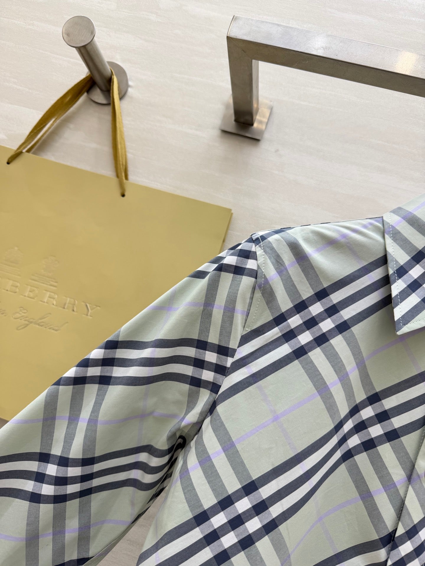 BURBERRY 26S SHIRT 403