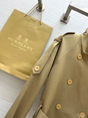 BURBERRY 26S SHORT JACKET 389