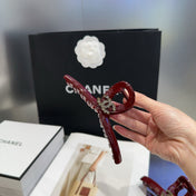 CHANEL 26S HAIR CLIP IN RED ACETATE 512102