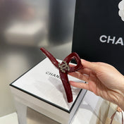 CHANEL 26S HAIR CLIP IN RED ACETATE 512102