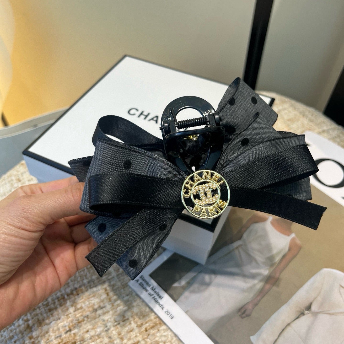 CHANEL 26S BOW HAIR CLIP IN BLACK RIBBON 505313